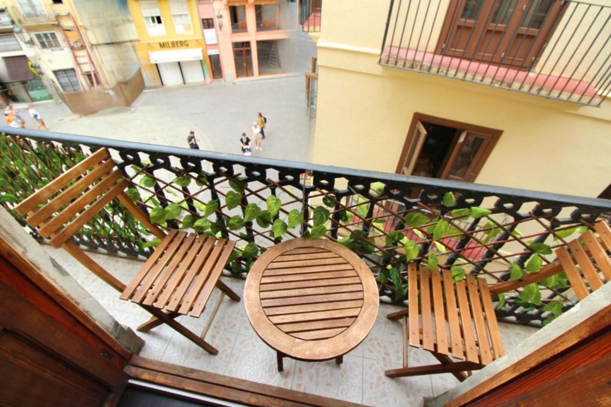 Apartamento Reformado Cerca De La Plaza Redonda Valencia Eksteriør billede