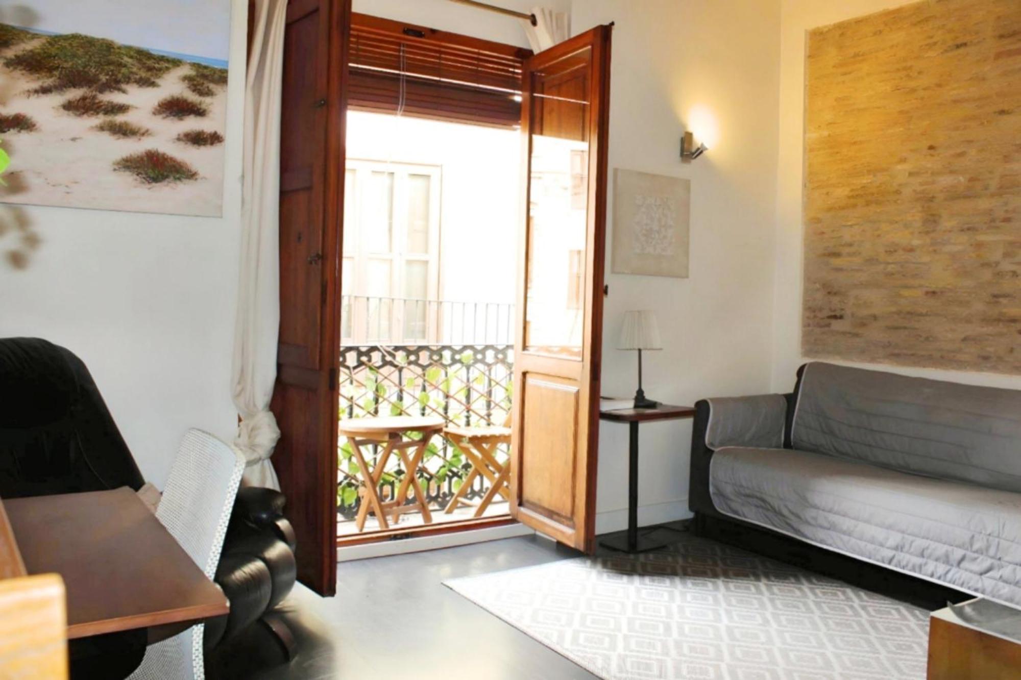 Apartamento Reformado Cerca De La Plaza Redonda Valencia Eksteriør billede